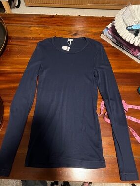 Splendid Navy Long Sleeve Crewneck Tee